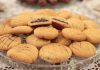 Evde Kolay Biskrem Kurabiye Tarifi - Hobi Dünyası - biskrem kurabiye çikolata dolgulu kurabiye evde kurabiye