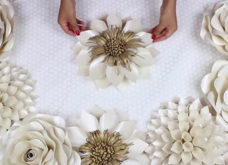 Kartondan 3 Boyutlu Çiçek Yapımı - Dekorasyon Hobi Dünyası - doğum günü süsleme fikirleri doğum günü süsleri nasıl yapılır kağıttan çiçek yapımı anlatımlı kartondan çiçek yapımı etkinlikleri kartondan gül yapımı kolay