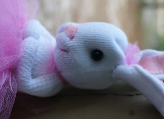 El Yapımı Oyuncak Tavşan - Anne - Çocuk Geri Dönüşüm Projeleri - çoraptan oyuncak nasıl yapılır çoraptan oyuncak tavşan yapımı çoraptan tavşan kukla yapımı çoraptan tavşan yapımı youtube