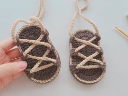 Bağcıklı Bebek Sandalet Nasıl Örülür?