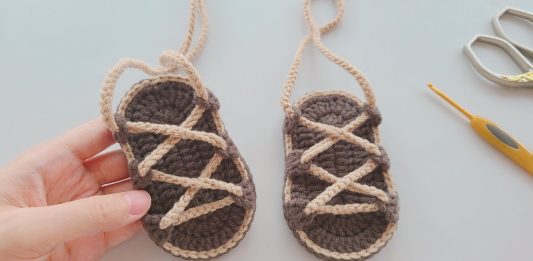 Bağcıklı Bebek Sandalet Nasıl Örülür?